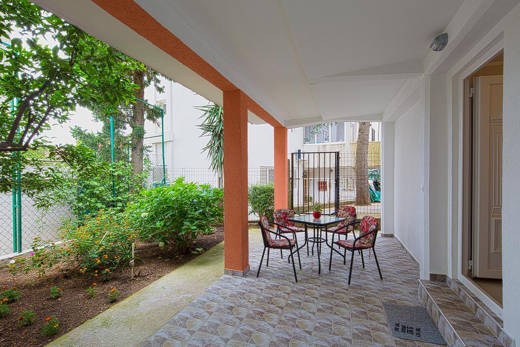 Apartment Val Budva